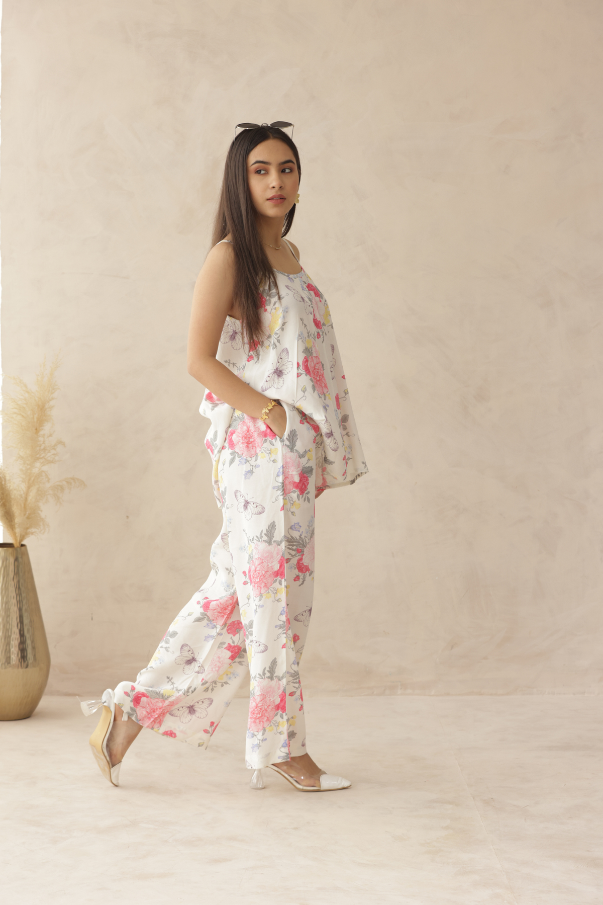 Ivory Flora Cord-Set