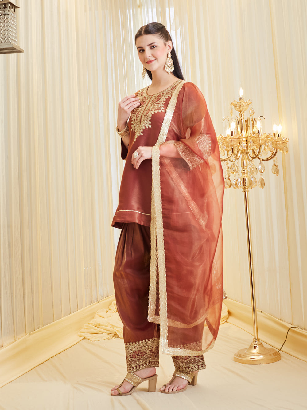 Siaara Fandy Silk Farshi Salwar Set