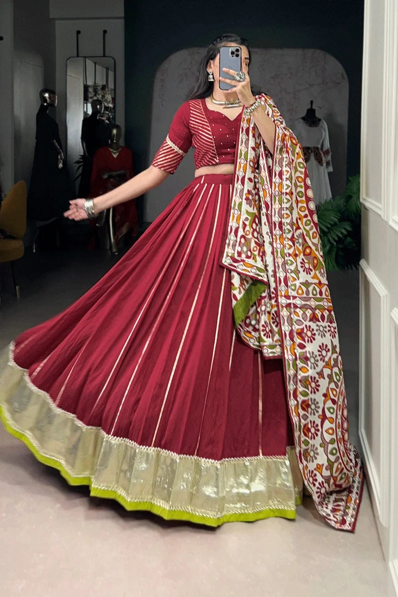 Designer Lehenga Choli With Gamthi Print Dupatta