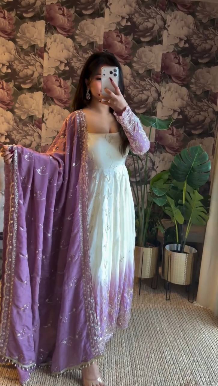 Elvara Star Georgette Anarkali Set