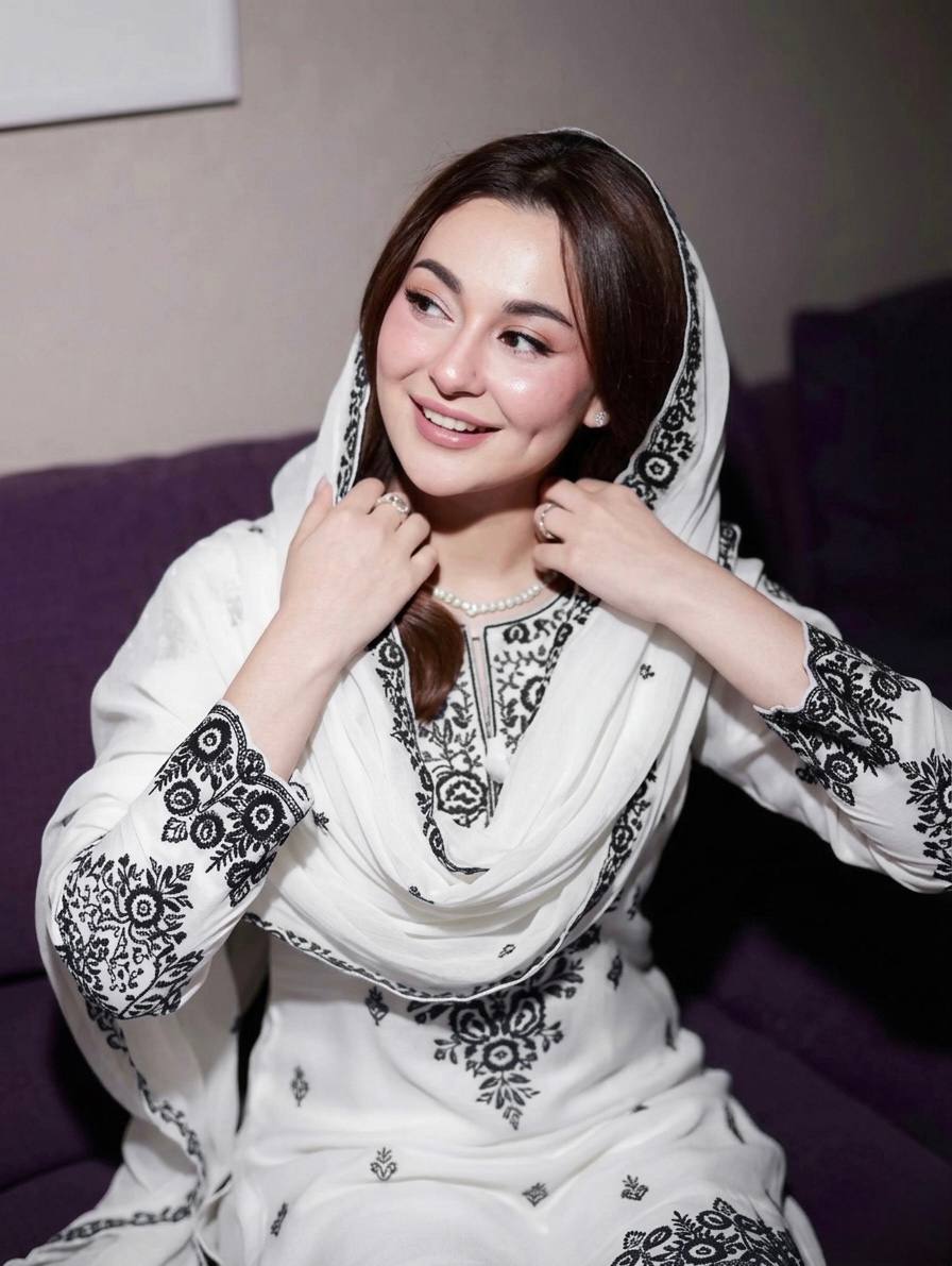 Zerina Rayon Thread Farshi Set