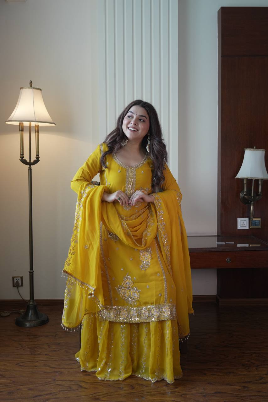 Aafreen Noor Gharara Set