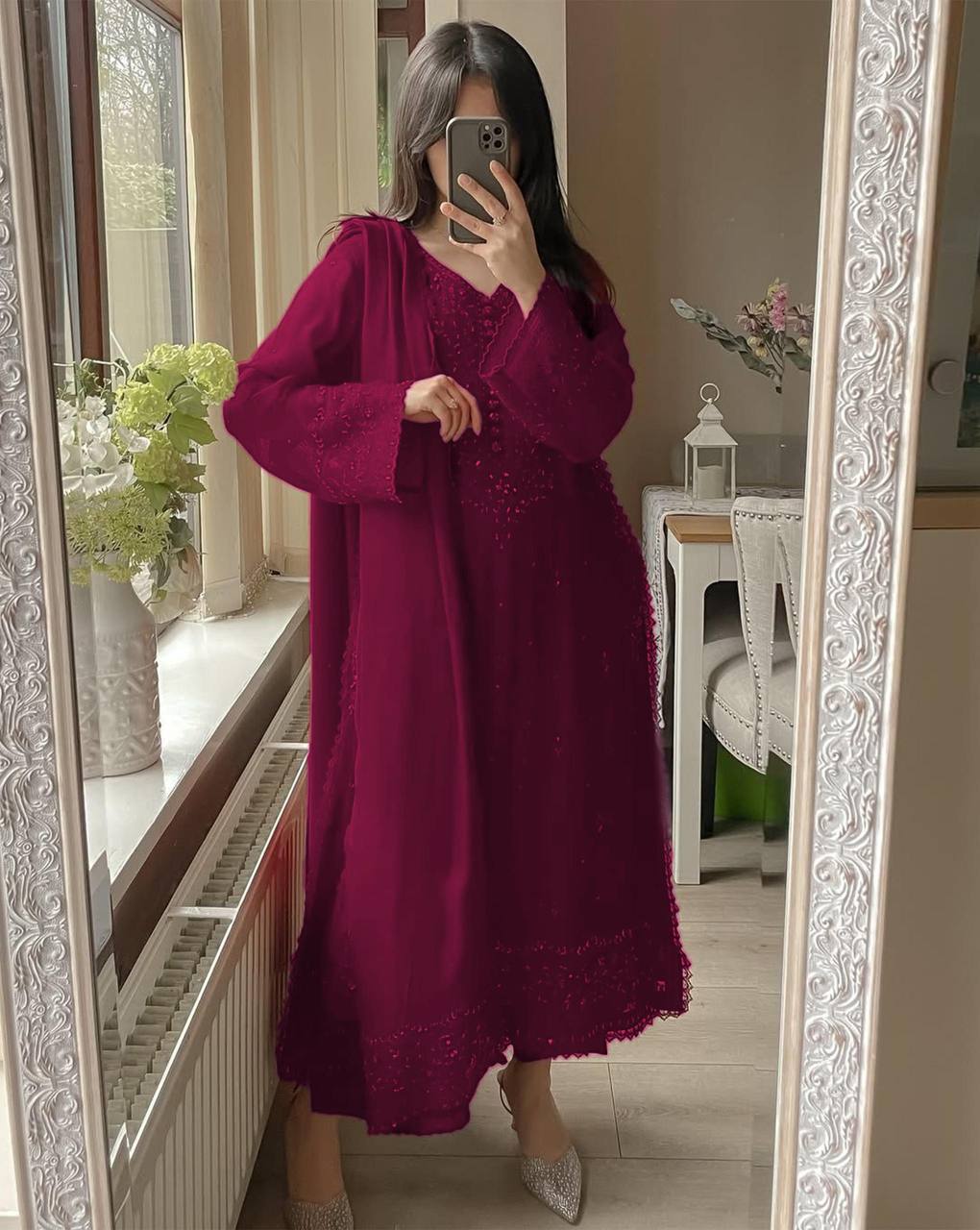 Velrisa Elan Suit Set