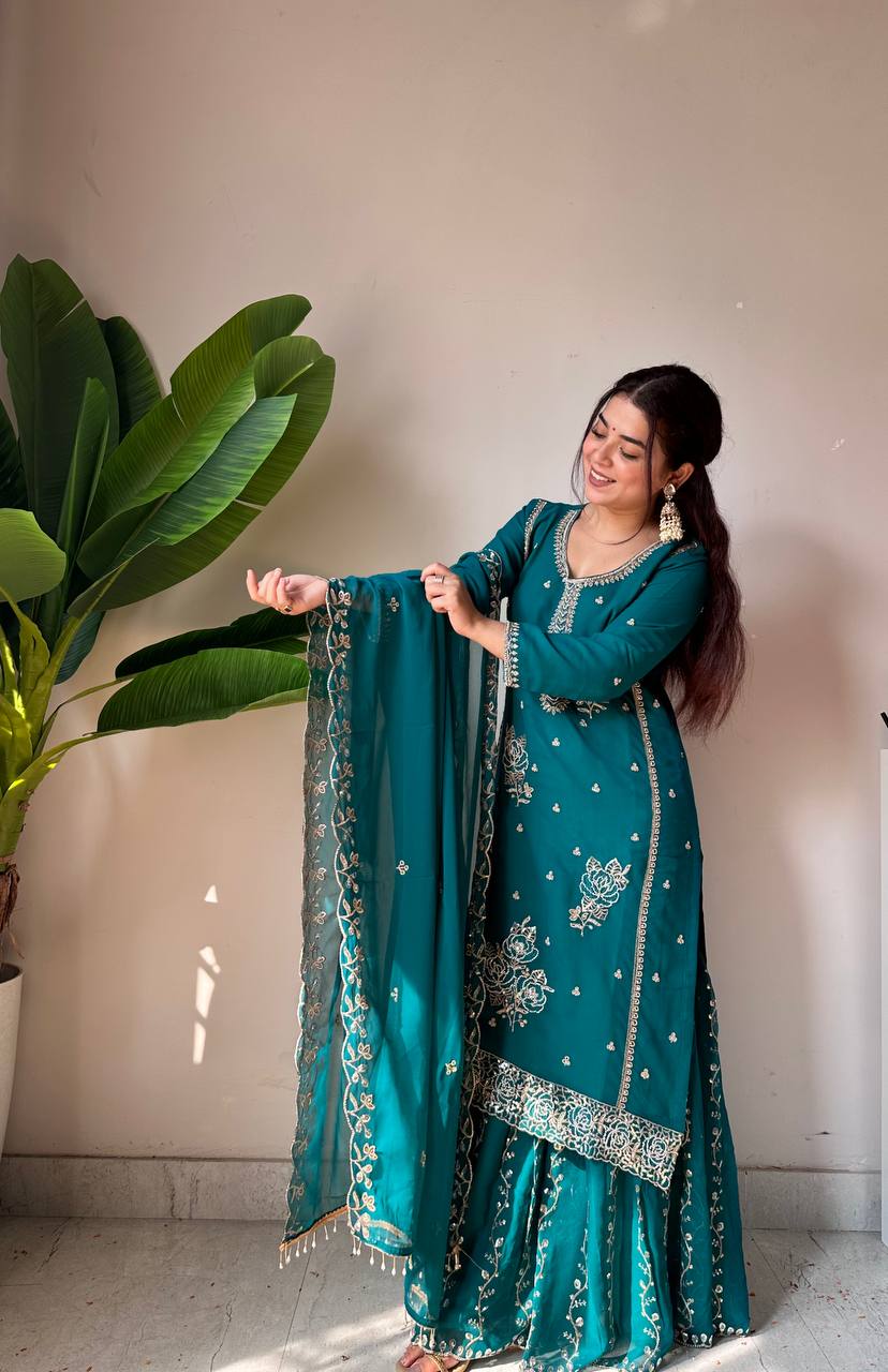 Aafreen Noor Gharara Set