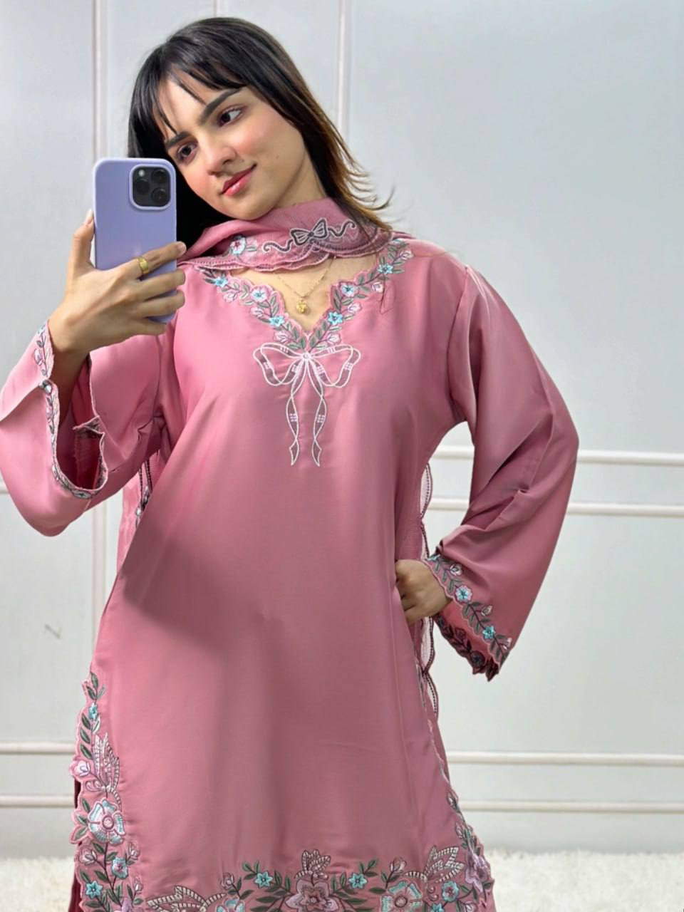 Zoya Aafreen Thread Sequence Farshi Salwar Suit Set