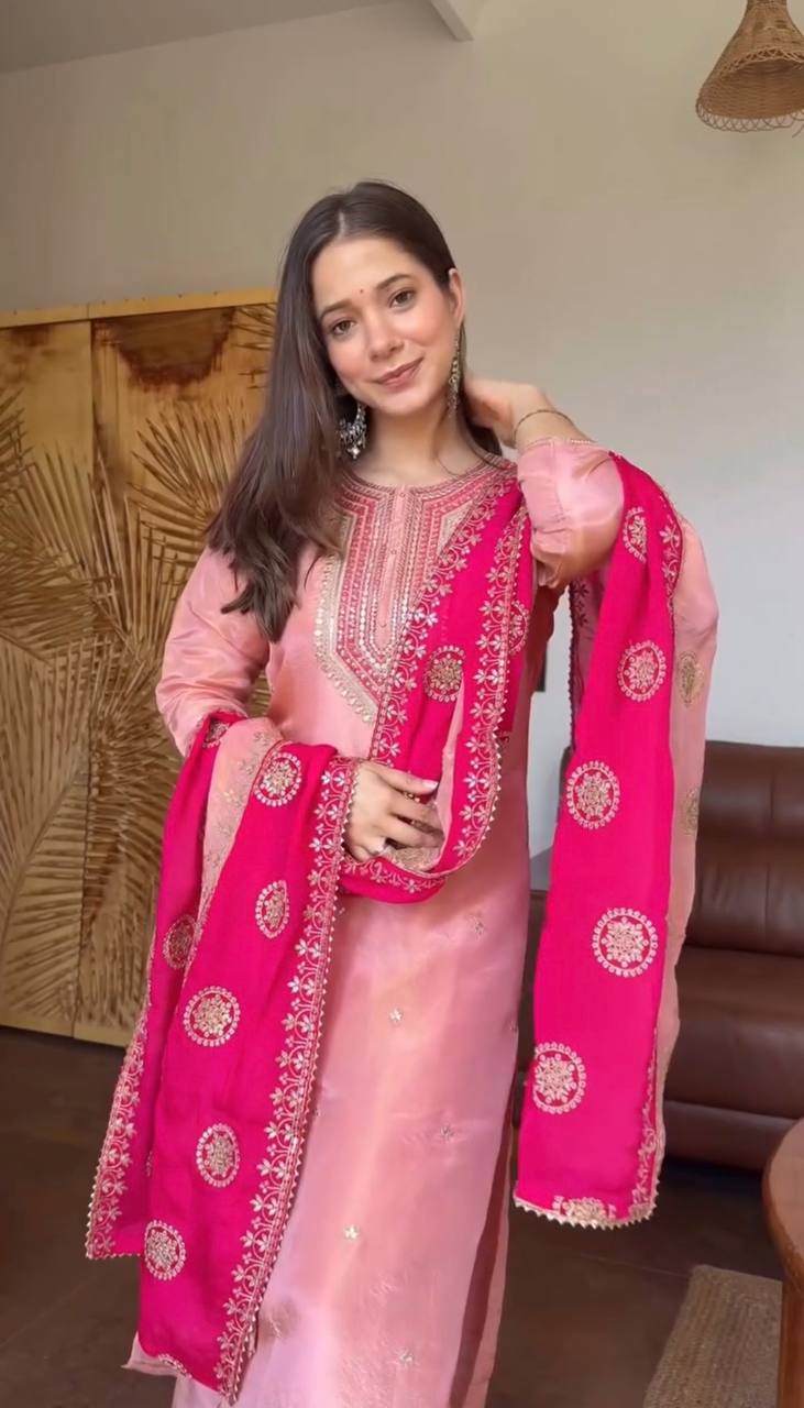 Zareen Glow Fendy Silk Set
