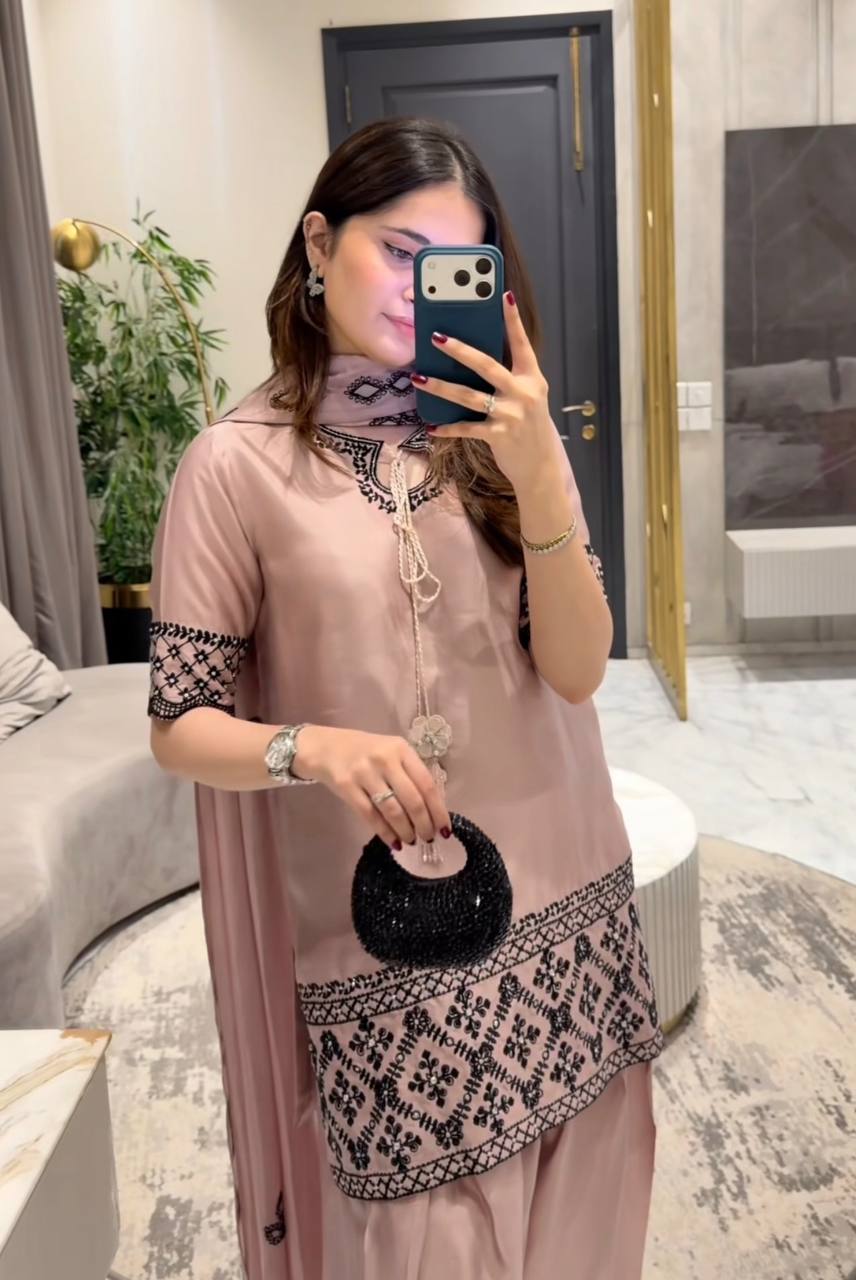 Meher Threadwork Crepe Silk Farshi Set