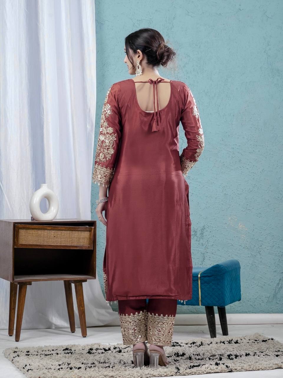 Elyra Chinnon Code Grace Suit Set