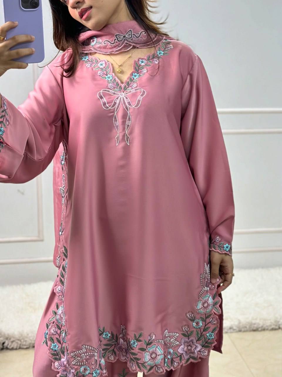 Zoya Aafreen Thread Sequence Farshi Salwar Suit Set